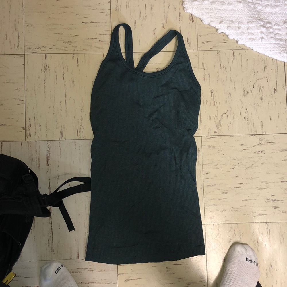 lulu lemon tank